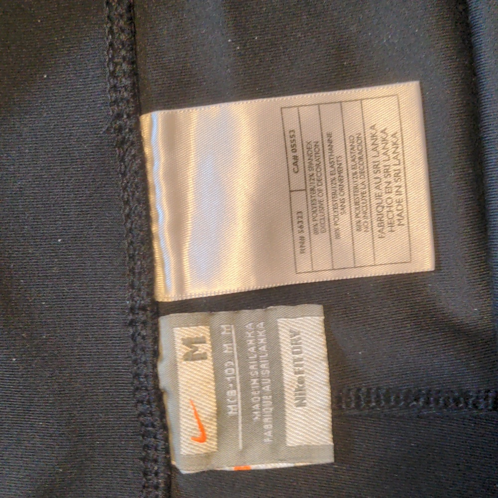 Nike Fit dry Black Straight Leg Legging Yoga Pant - Picture 2 of 7